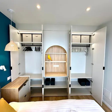 Matisse Face Parking * Sainte-Maxime