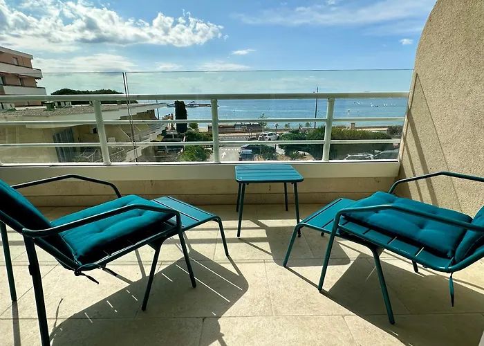 Matisse Face Parking Apartman *