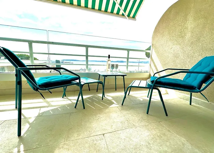 Appartement Matisse Face Parking Sainte-Maxime