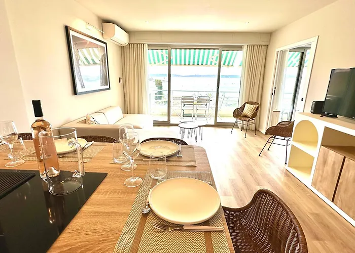 Matisse Face Parking